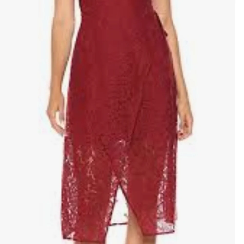 Ali & Jay | Laces & Paper Flowers Ruffled Short Sleeve Midi Wrap Dress XSMALL